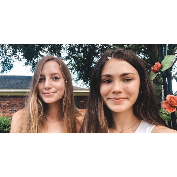 Meet your Posher, Helen - Picture 1 of 1